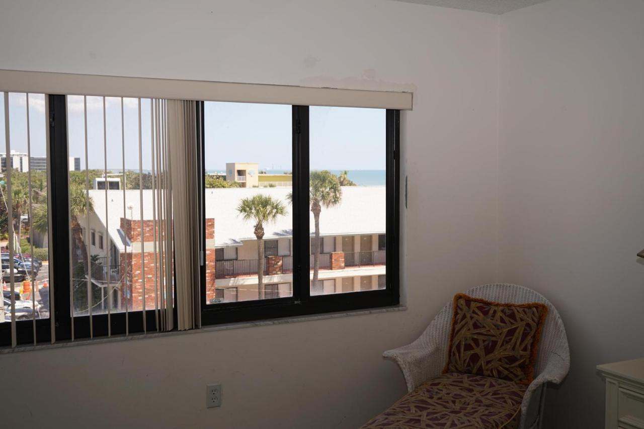 Sandcastles 400 Ocean & Rocket Launch Views, Massive Corner Unit Cocoa Beach Exterior photo
